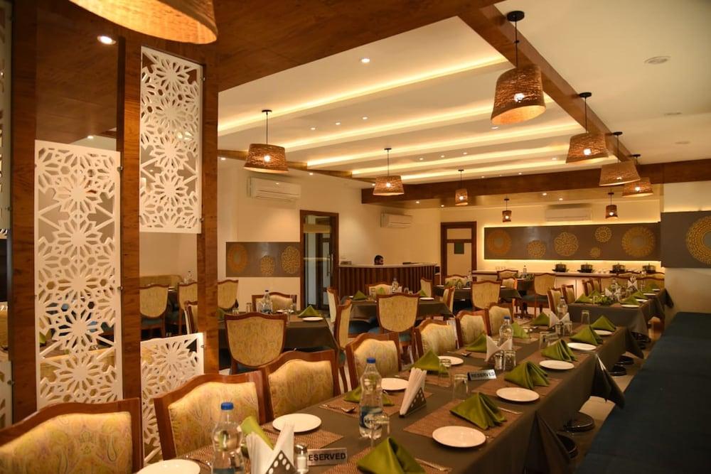 Hotel Narayanam Kota  Esterno foto