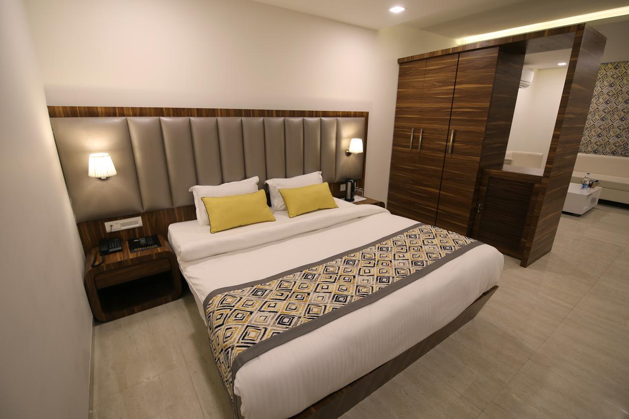 Hotel Narayanam Kota  Esterno foto